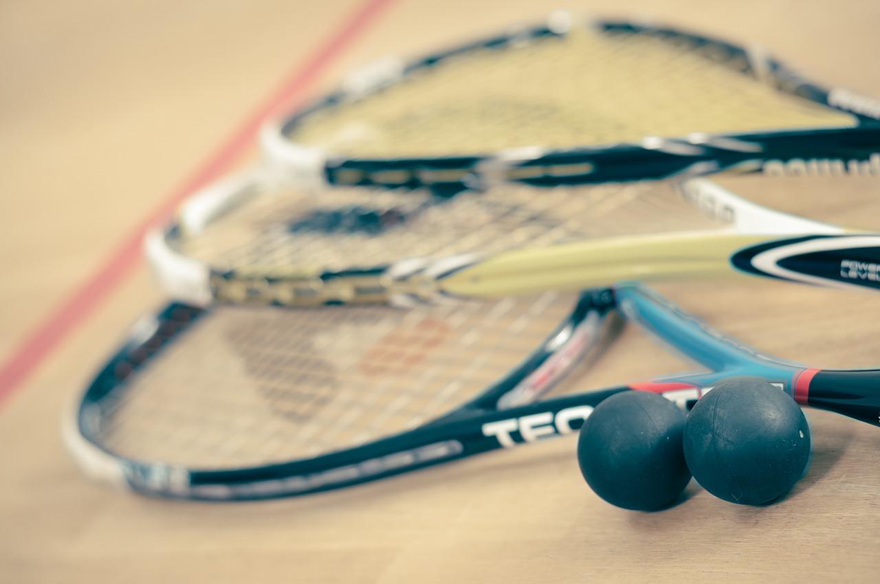 12 Best Tips On How To Play Squash - Play Squash Academy